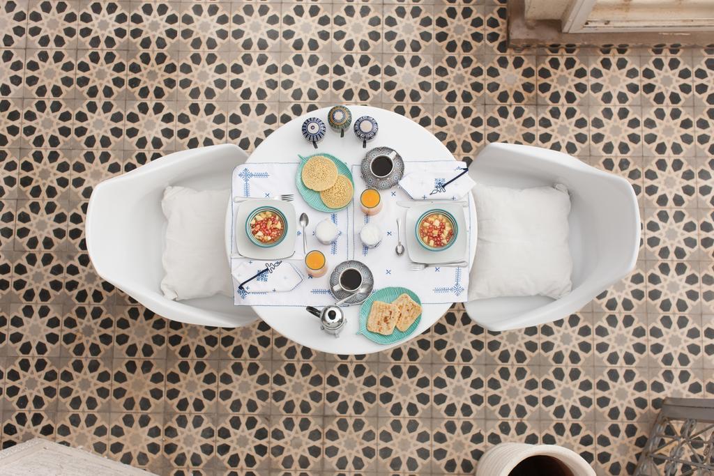 Riad Emotion