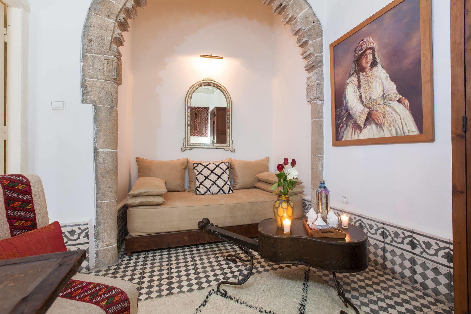 Riad Emotion 3*